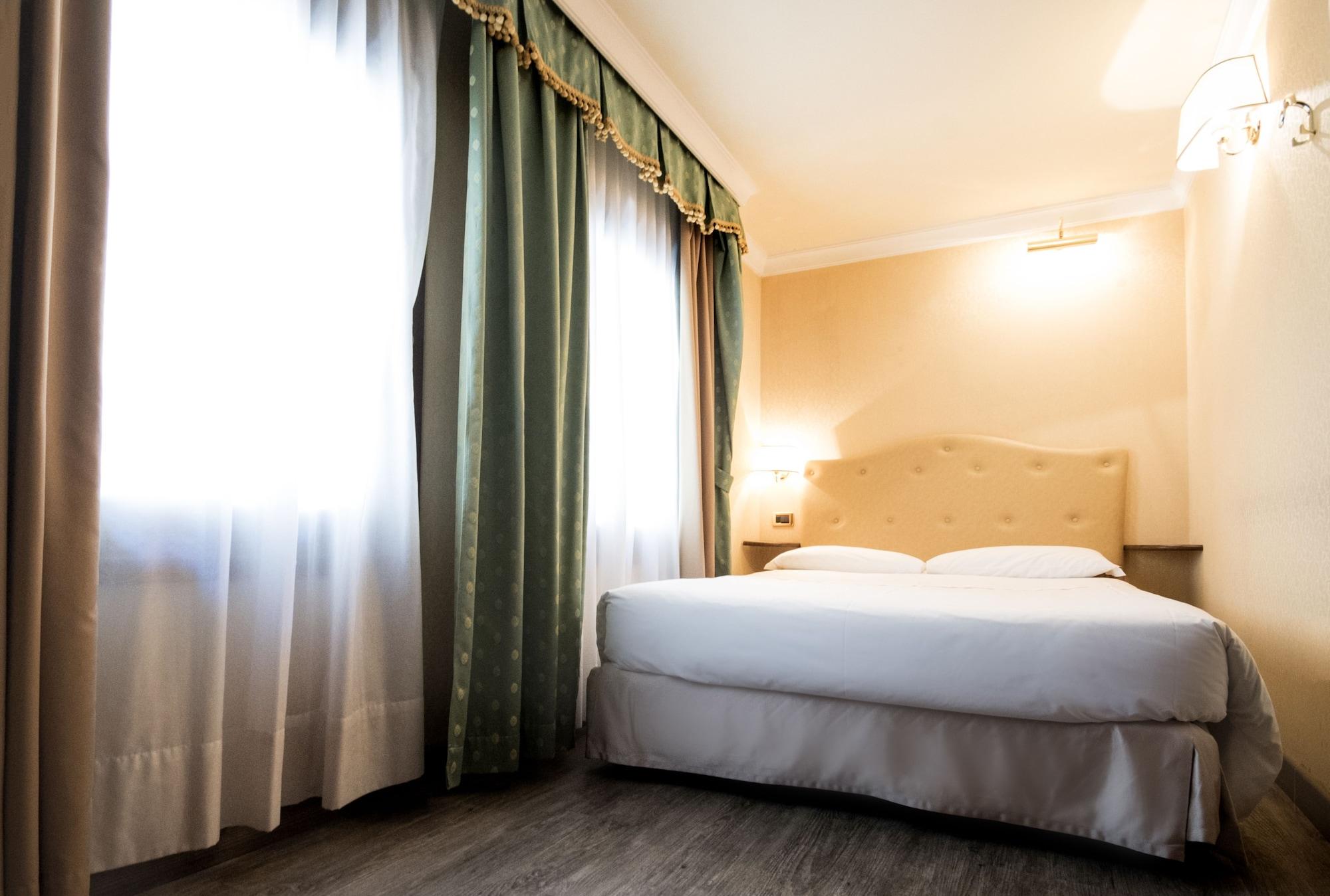 Hotel Anastasia Венеция Екстериор снимка